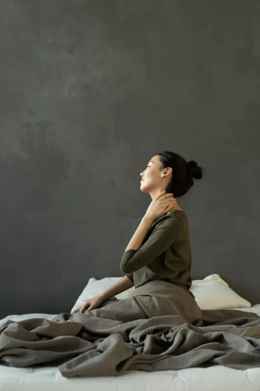 What is Best for Pain Relief 2025: CBD or THC? A Detailed Comparison